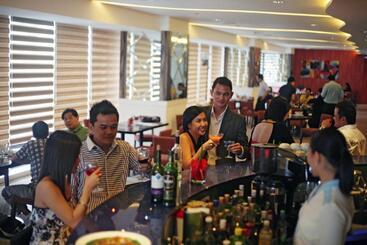 St Giles Hotel Makati