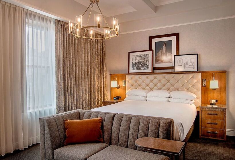 St. Louis Union Station Hotel, Curio Collection By Hilton