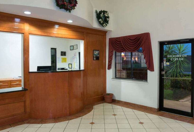 호텔 Super 8 By Wyndham Stafford Sugarland Area