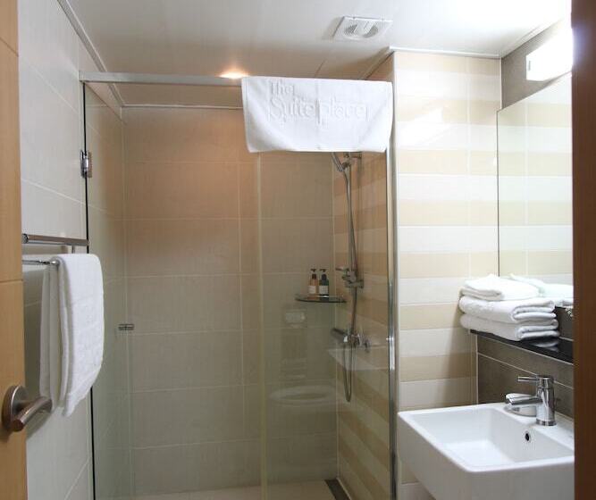 בית מלון כפרי The Suite Place Serviced Residences