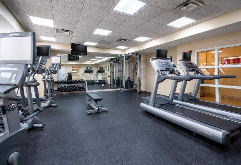 هتل Towneplace Suites Rochester