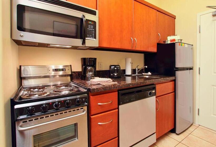 هتل Towneplace Suites St. George