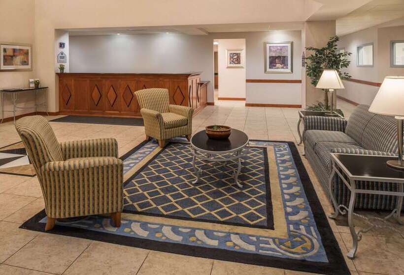 Hotel Wingate By Wyndham Spokane Airport