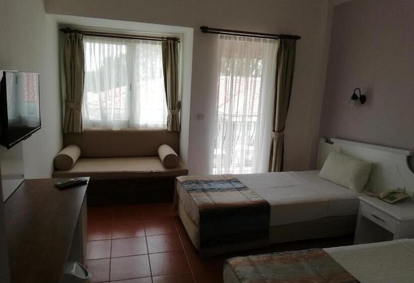 Karbel Beach Hotel