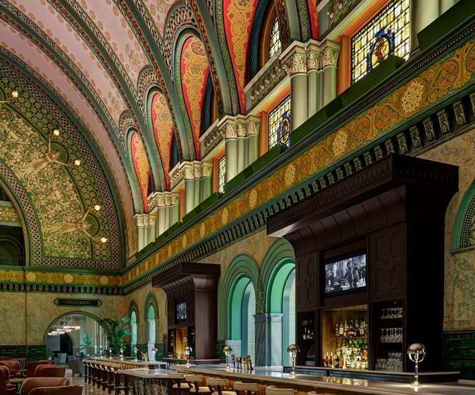 St. Louis Union Station Hotel, Curio Collection By Hilton