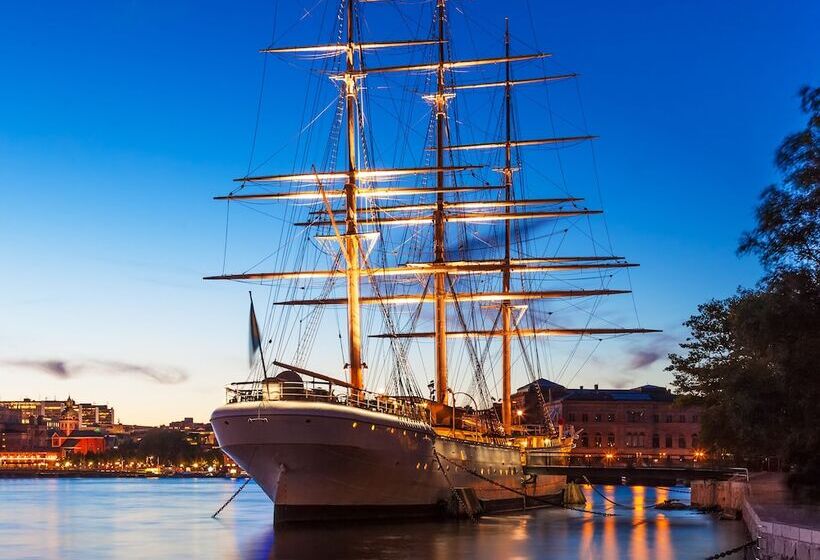 فندق صغير Stf Af Chapman & Skeppsholmen