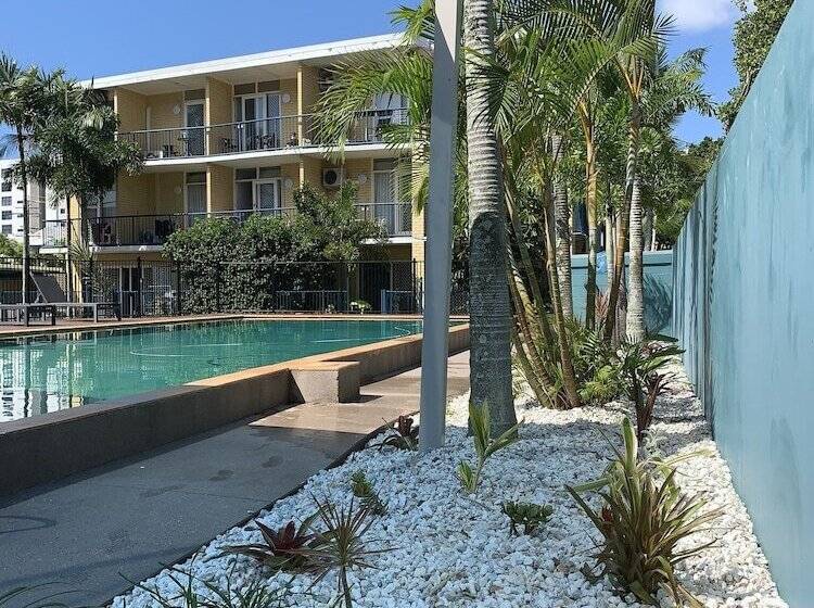 Broadwater Keys
