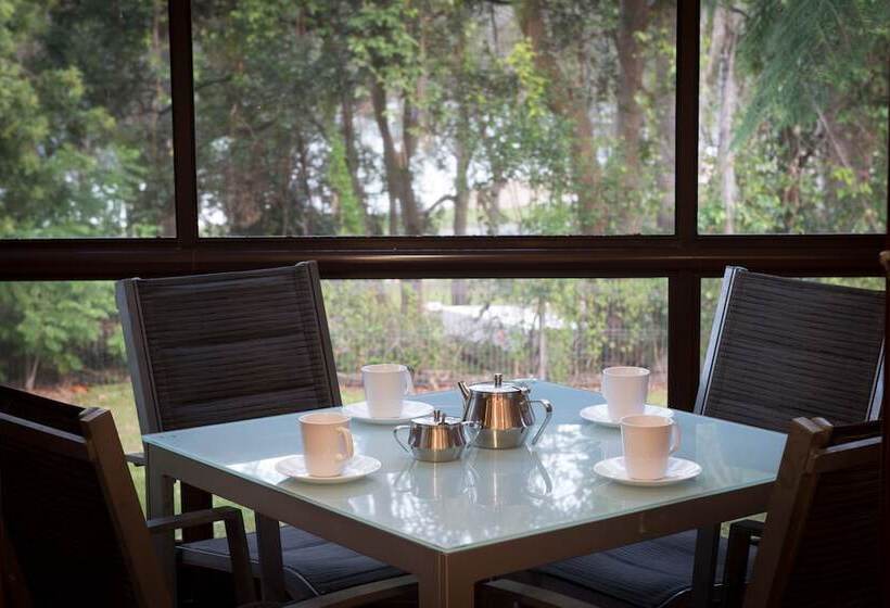 هتل Boambee Bay Resort