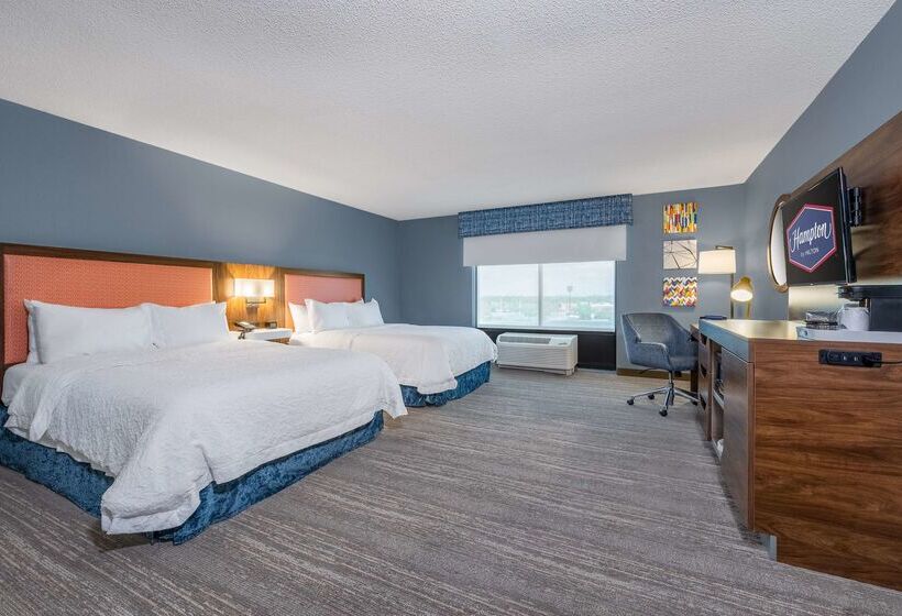 בית מלון כפרי Hampton Inn & Suites Hopkinsville
