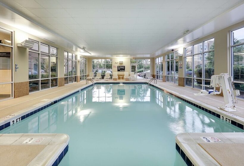 בית מלון כפרי Hampton Inn & Suites Southern Pines Pinehurst