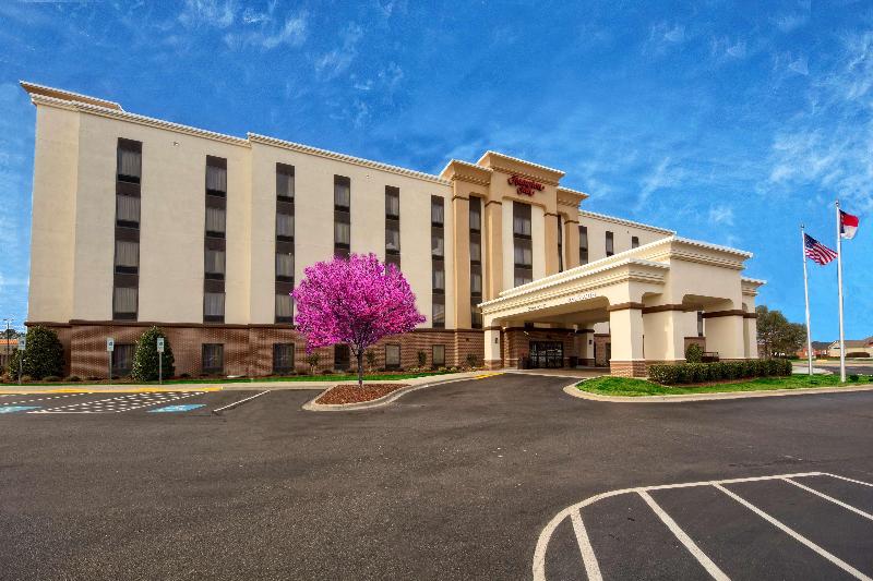 هتل Hampton Inn Dunn