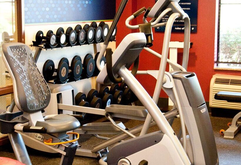 فندق Hampton Inn East Windsor
