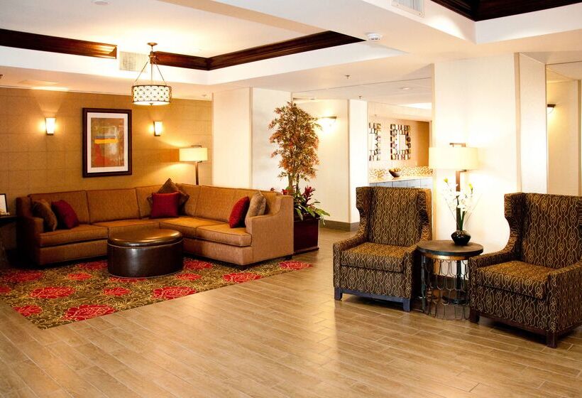 فندق Hampton Inn East Windsor