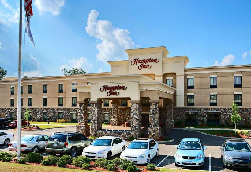 هتل Hampton Inn Enterprise