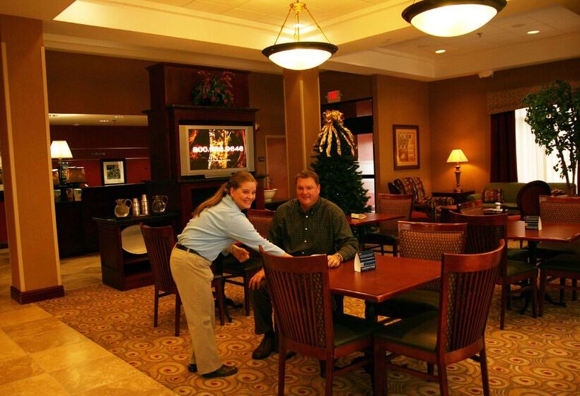 هتل Hampton Inn Vidalia