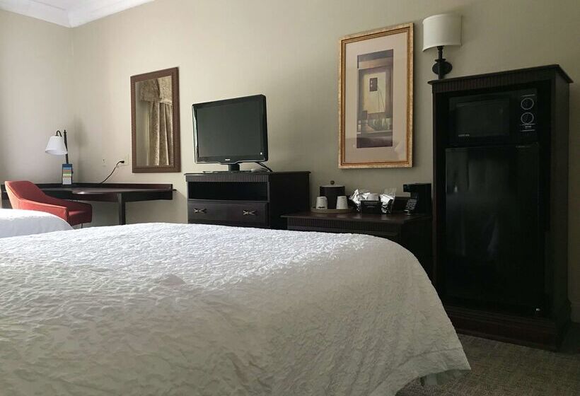 هتل Hampton Inn Vidalia
