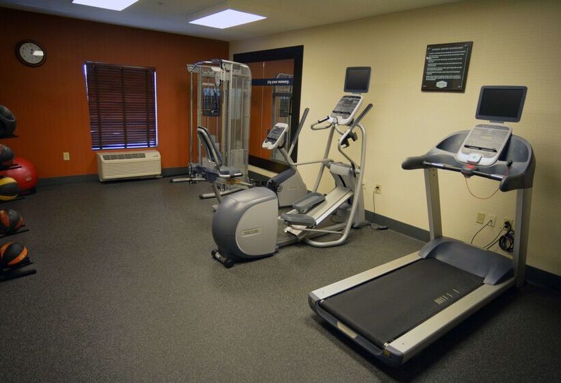 فندق Hampton Inn Warsaw