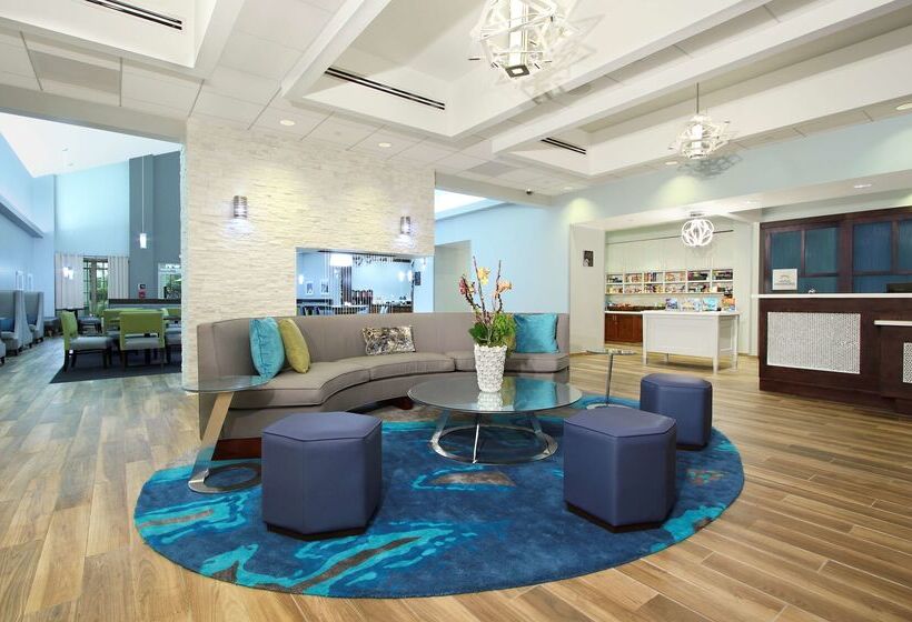 Отель Homewood Suites By Hilton Miami Airport West