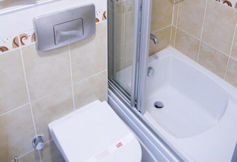 Fotos del hotel Linda:  20