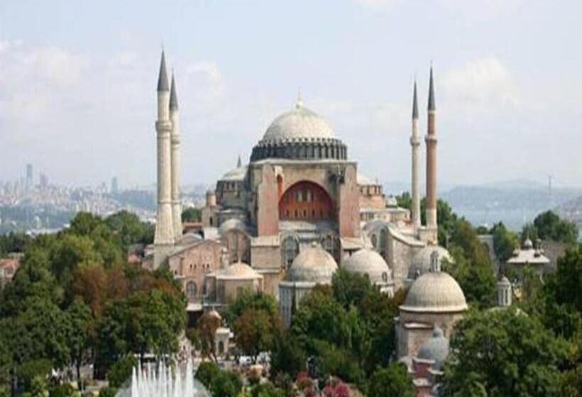 Fotos del hotel Linda:  12