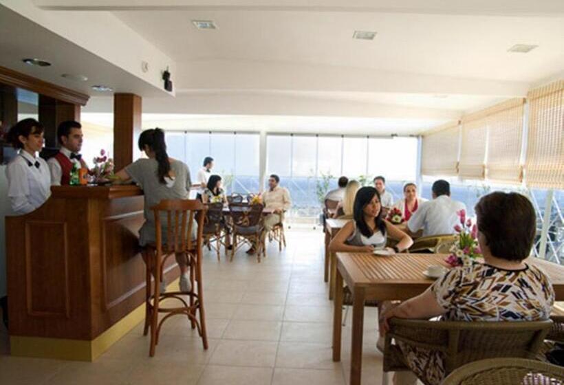 Fotos del hotel Linda:  23