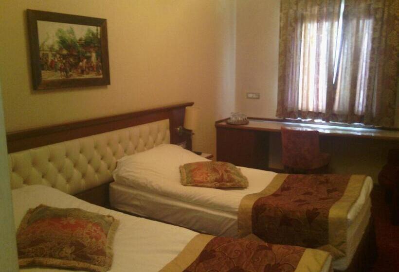 Fotos del hotel Linda:  6