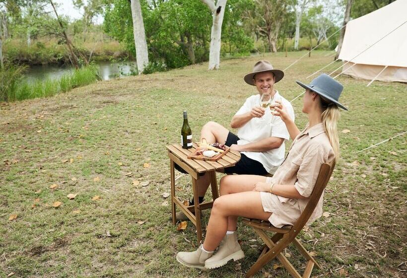 בית מלון כפרי Mount Hart Wilderness Lodge