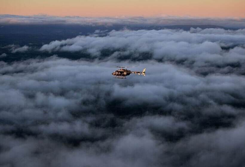 בית מלון כפרי Mount Hart Wilderness Lodge