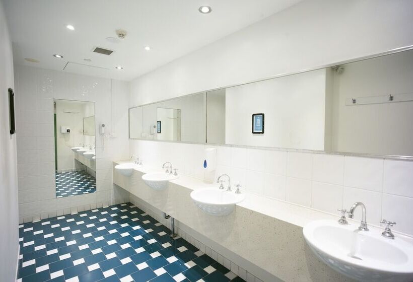 هتل Yha Sydney Central