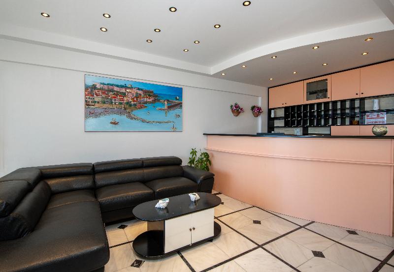 Sunrise Apartments