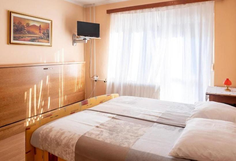 Rooms Pevc & Hostel Ljubno Ob Savinji