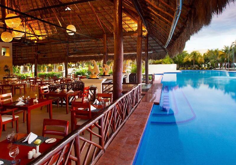 استراحتگاه El Dorado Casitas Royale Catamarán, Cenote & More Inclusive