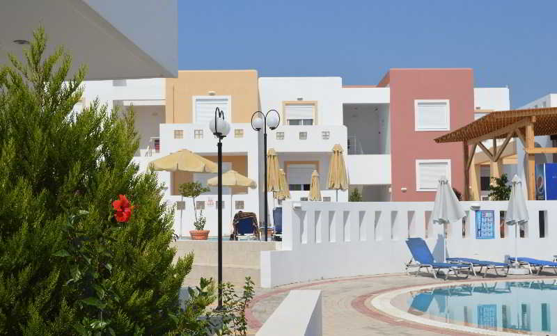 Gennadi Gardens Apartments & Villas