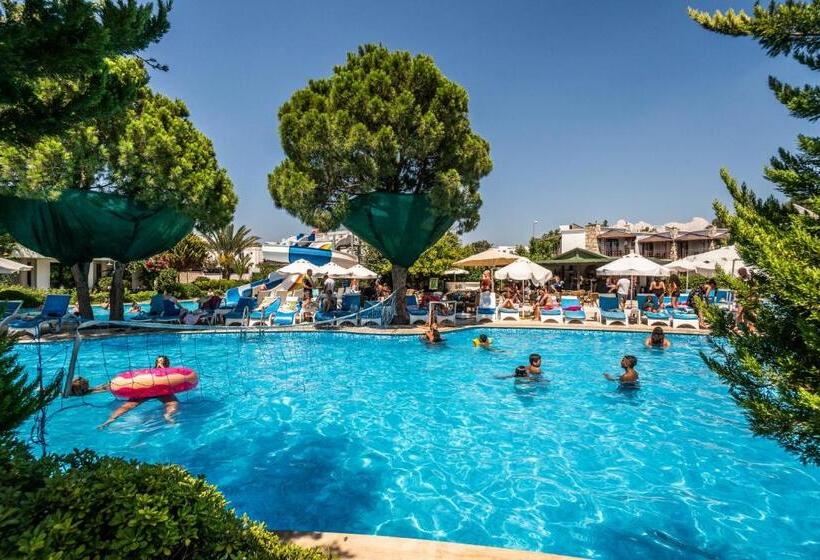 هتل Ayaz Aqua Beach