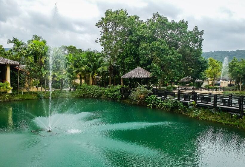 Hotel Centara Koh Chang Tropicana Resort