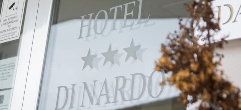 هتل Di Nardo
