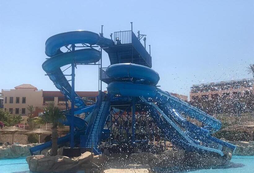 هتل Faraana Height Aqua Park Resort