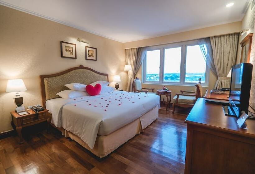 Fotos del hotel Grand  Saigon:  8