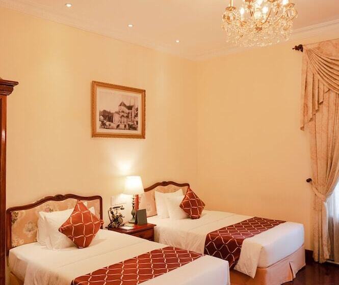 Fotos del hotel Grand  Saigon:  6