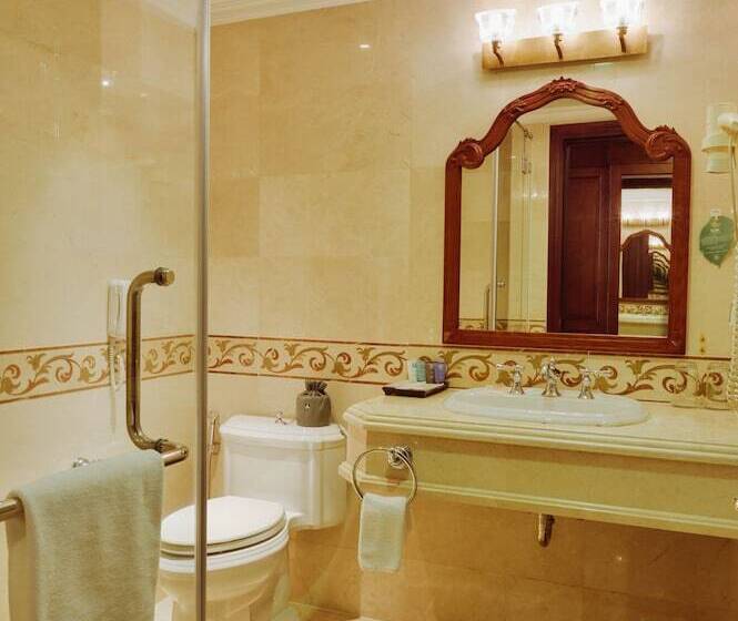 Fotos del hotel Grand  Saigon:  57