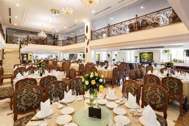 Fotos del hotel Grand  Saigon:  25