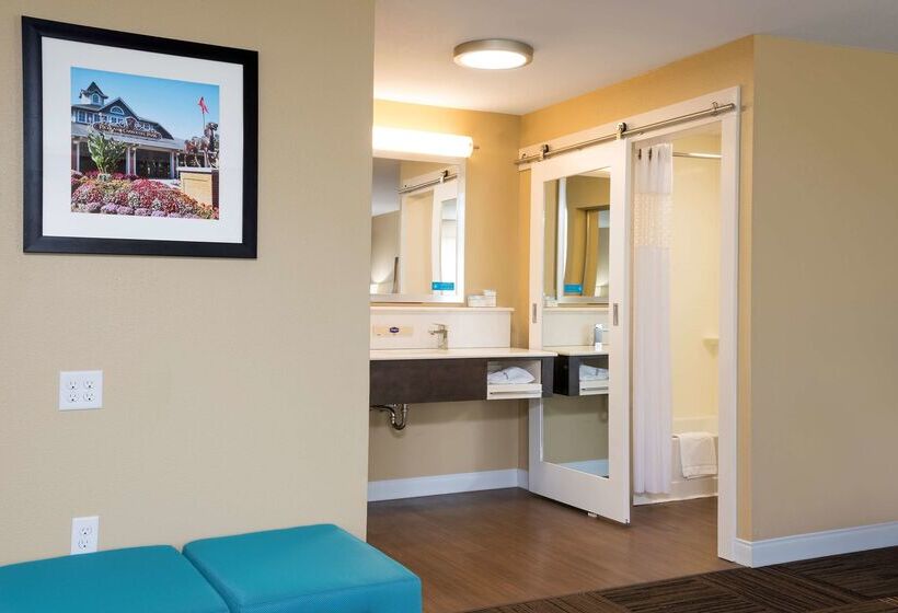 فندق Hampton Inn & Suites Fremont