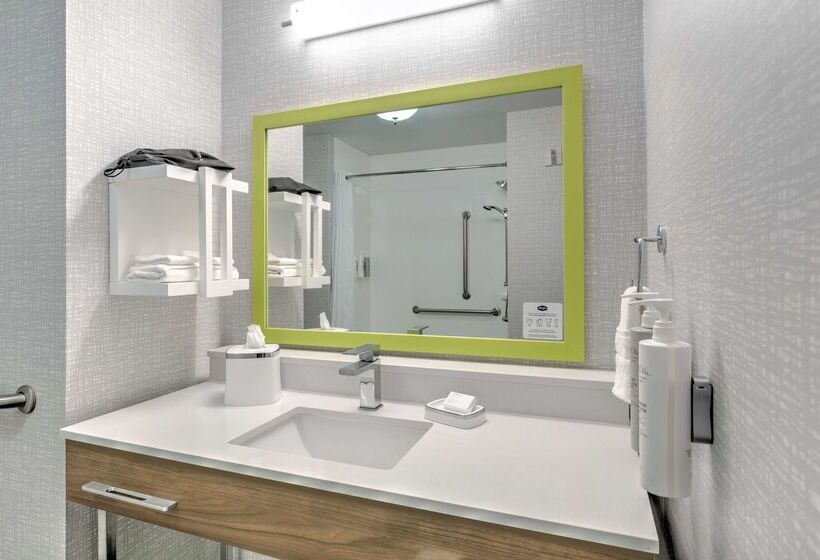 هتل Hampton Inn Kingsville