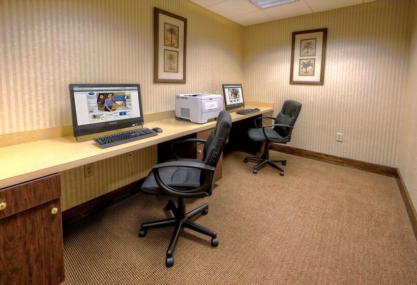 فندق Hampton Inn Manning