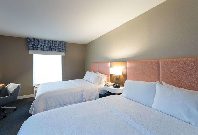 فندق Hampton Inn & Suites Jamestown