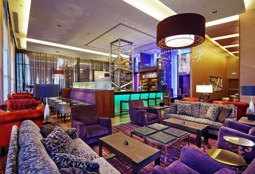 هتل Hilton Baku