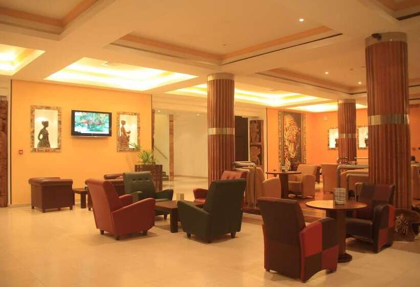 هتل Holiday Inn Accra Airport By Ihg