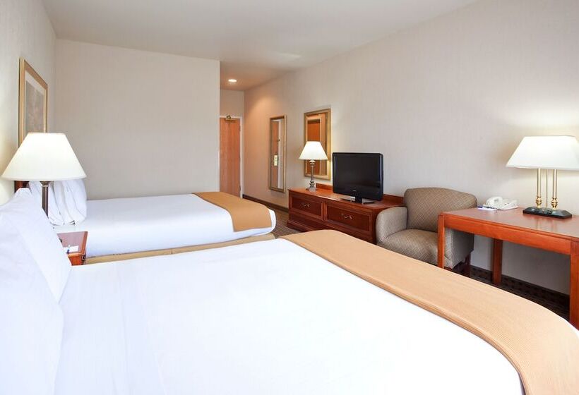 هتل Holiday Inn Express  & Suites Columbus Southeast