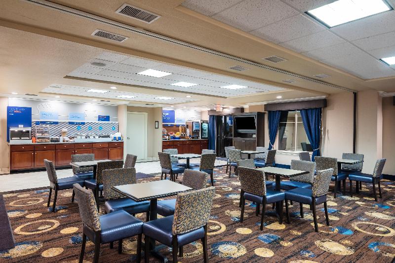 هتل Holiday Inn Express & Suites Lathrop, An Ihg