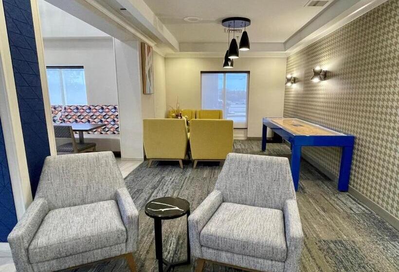 هتل Holiday Inn Express & Suites   Tuscaloosa University, An Ihg